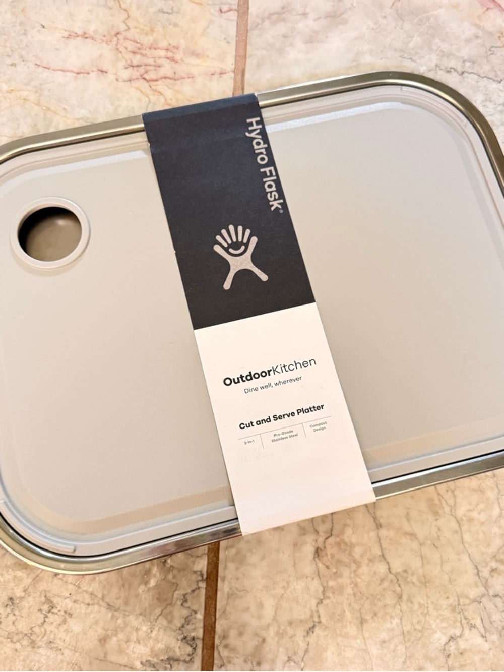 Hydro Flask Pineapple Cut & Serve Platter NWT Cutting Board Serving Tray